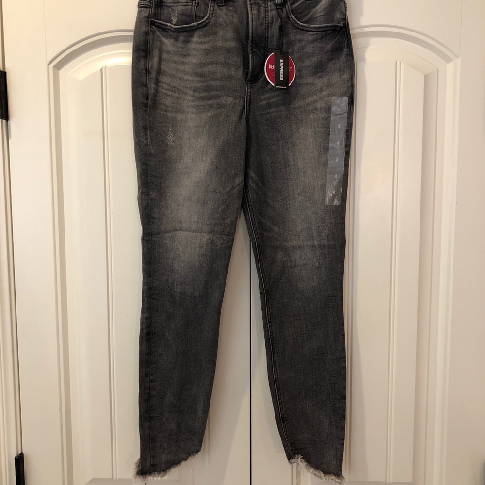 COPY - Express Ankle Legging Super High Rise Jean…